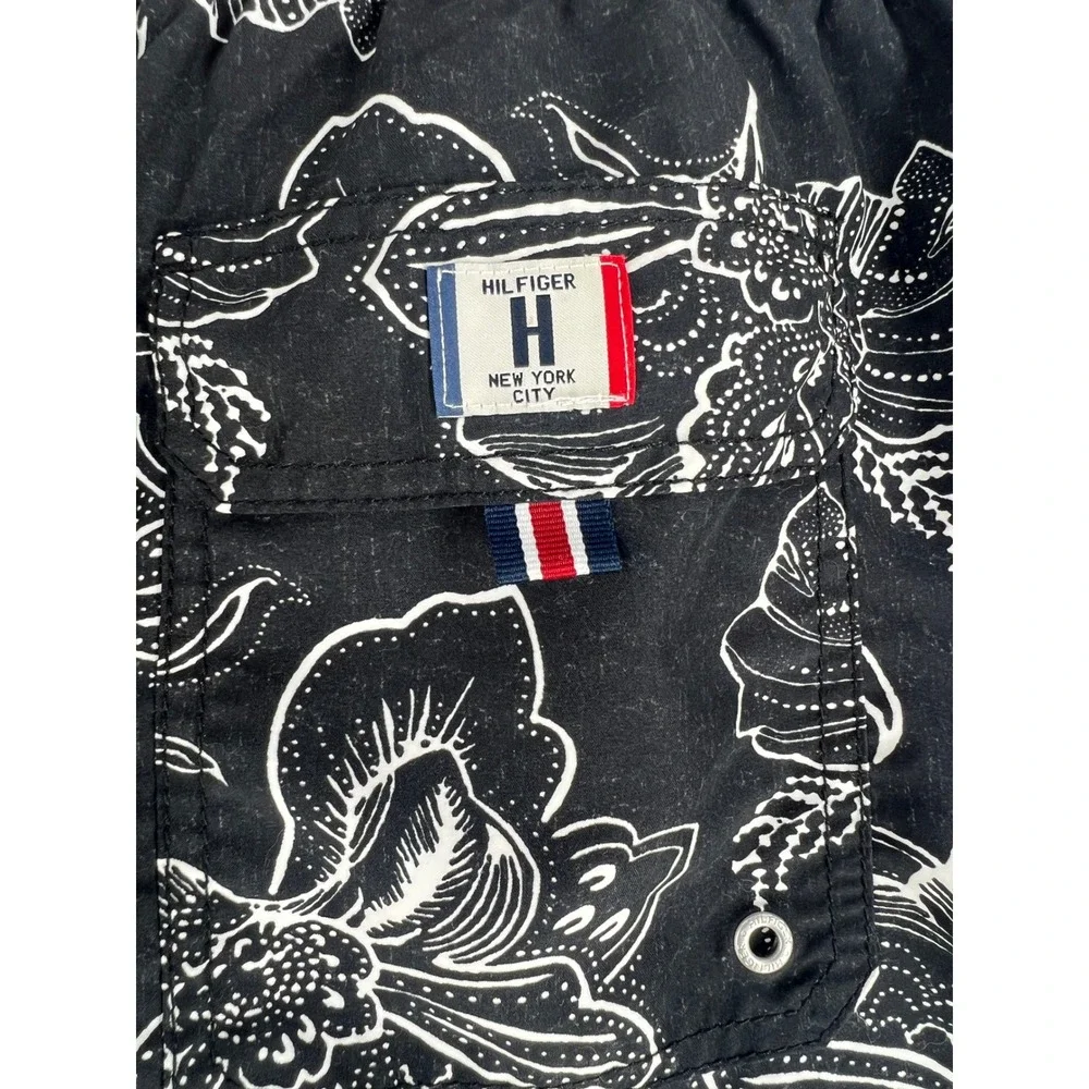 Tommy Hilfiger Mens Navy White Vacation Floral Swim Trunks Board Shorts Preppy L - Picture 8 of 13